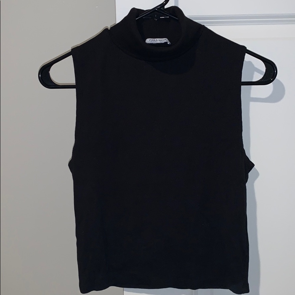 Turtle neck tank.